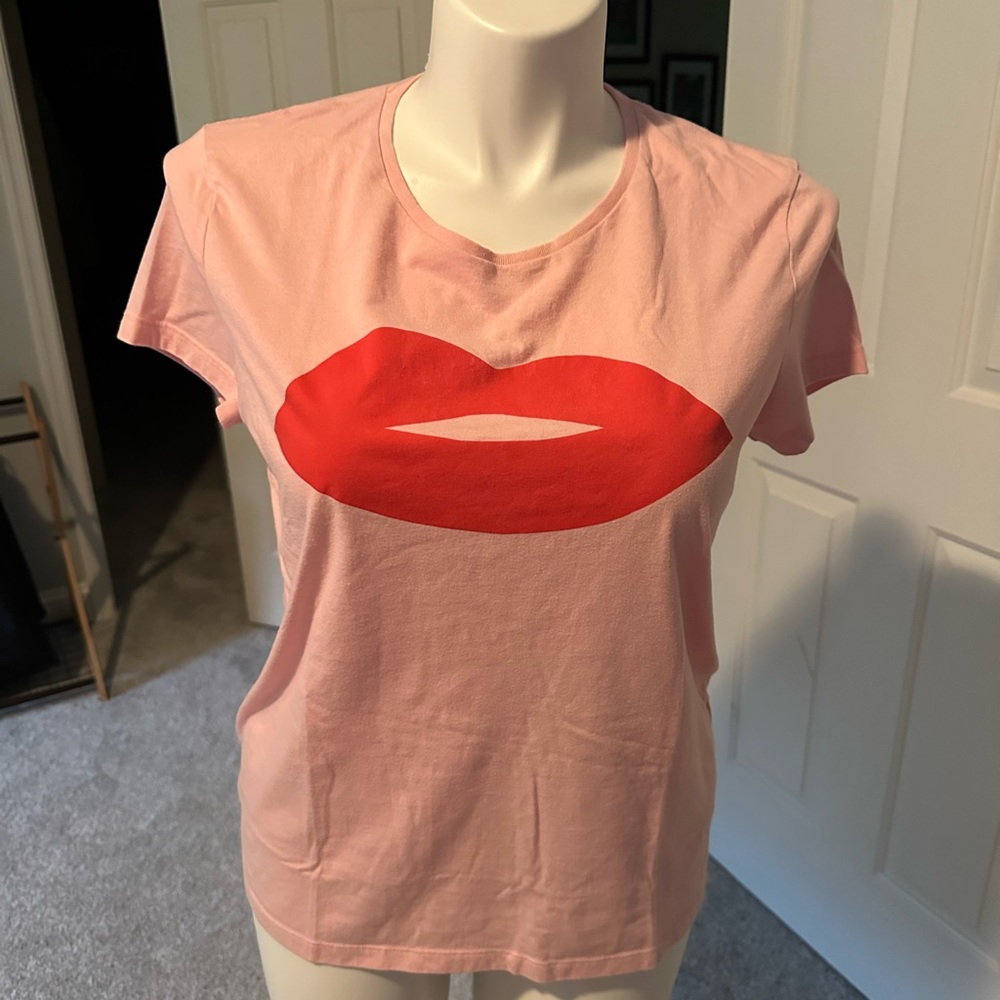 Women’s Pink Graphic Tee with Red Lip Print